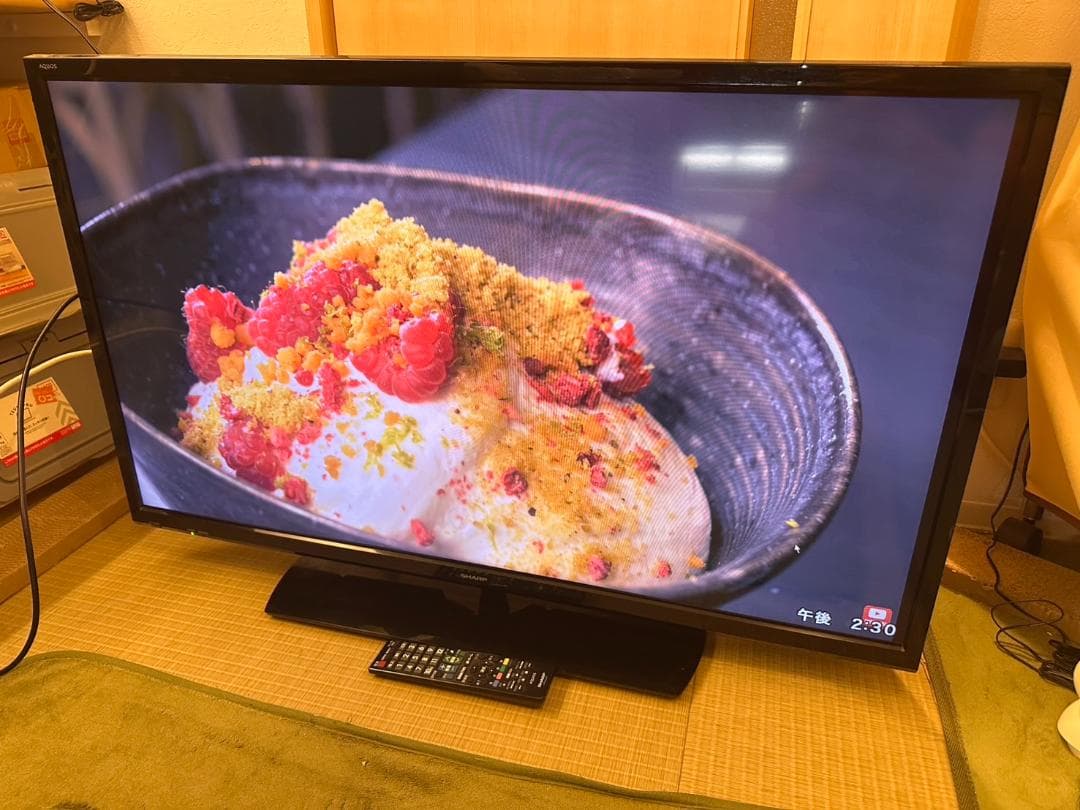 SHARP シャープ　40型　テレビ 2T-C40AE1 18年製　映り綺麗！