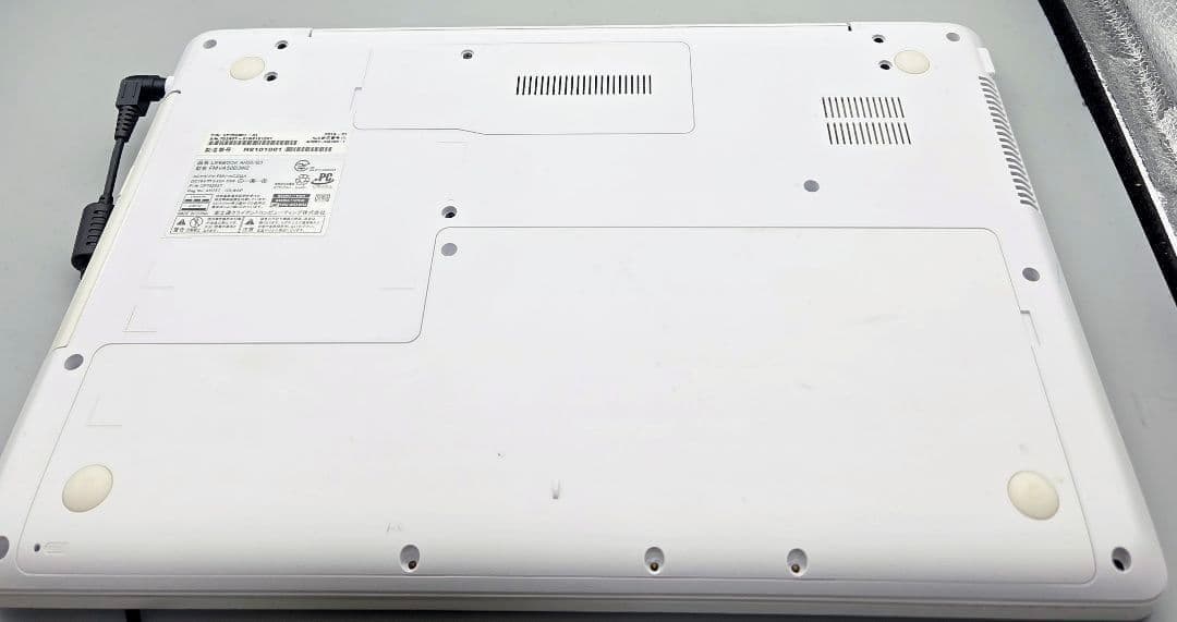 【動作済】富士通 LIFEBOOK Core i7-7700HQ 4GB 1TB