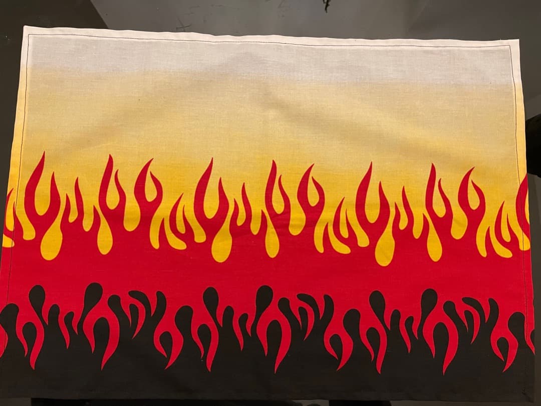 【こちらは見本です】ランチョンマット　縦35×横50センチ　人気の和柄　鬼