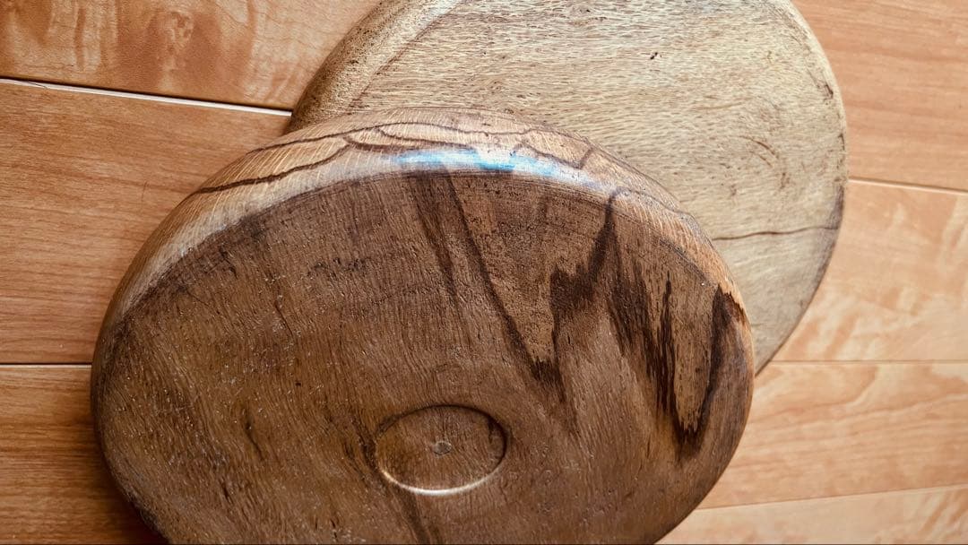 時代　白木　楠　杢目木地丸盆　（大正-戦前頃）二枚セット