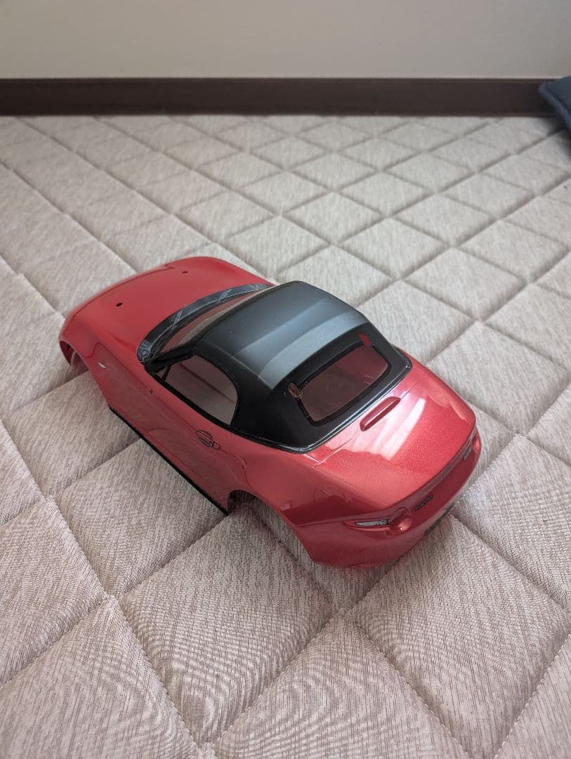 【塗装済】タミヤ1/10 ロードスター ボディ M‑05用 レッド