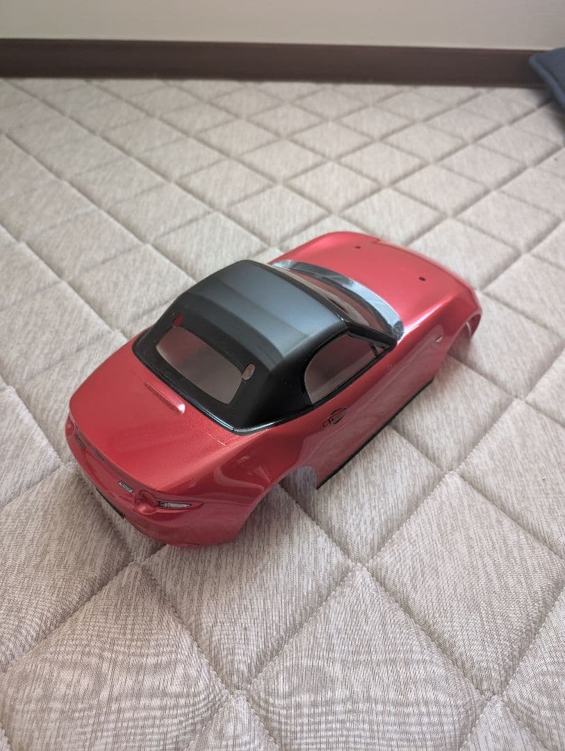 【塗装済】タミヤ1/10 ロードスター ボディ M‑05用 レッド