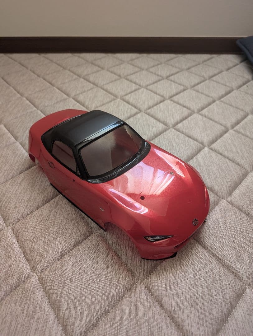 【塗装済】タミヤ1/10 ロードスター ボディ M‑05用 レッド