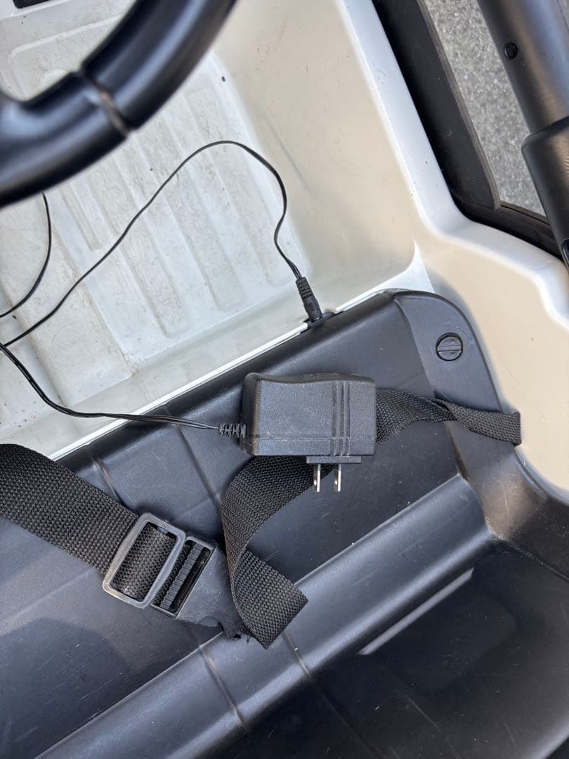 Jeep Rubicon 電動乗用車 ホワイト