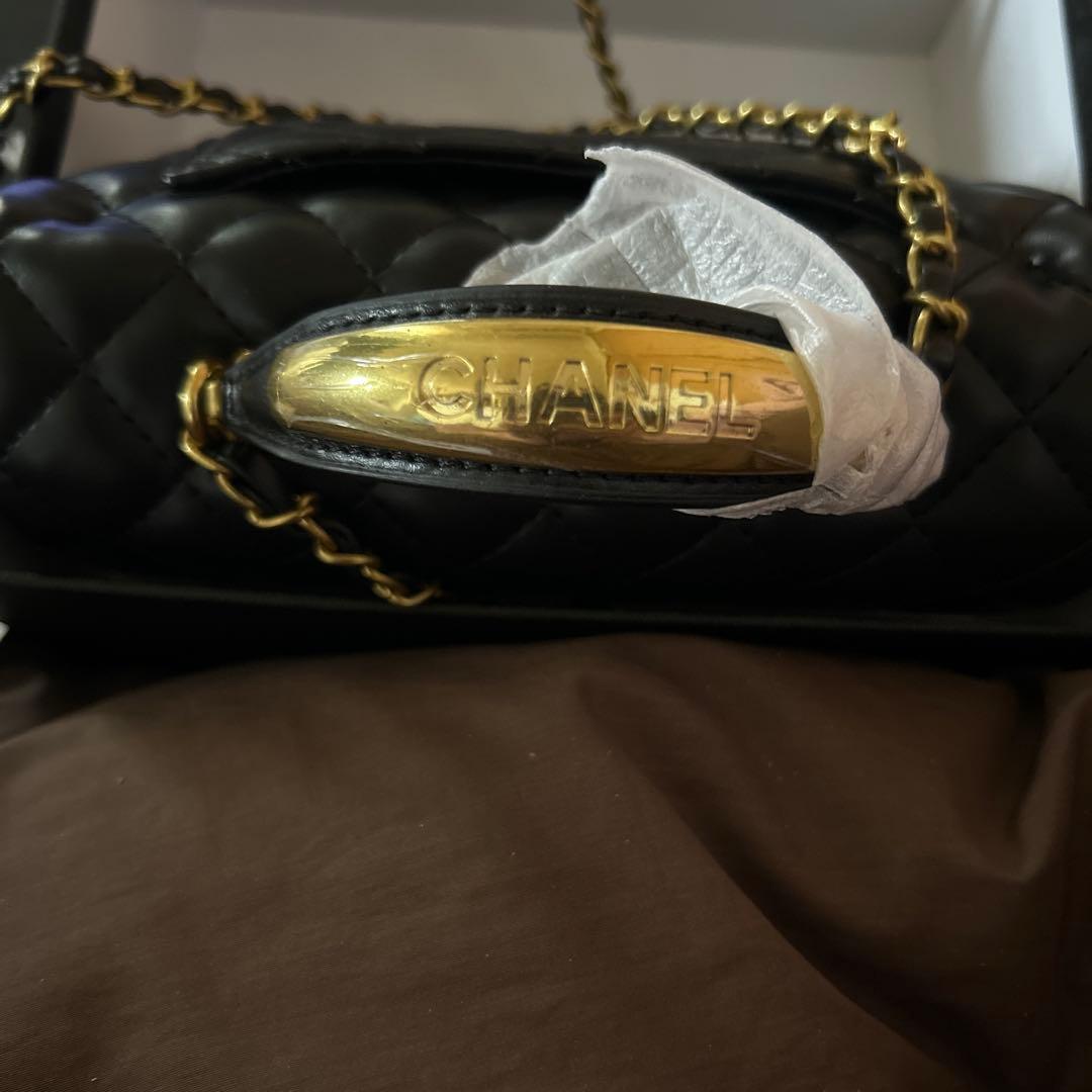 【早い物勝ち】ノベルティCHANELショルダー