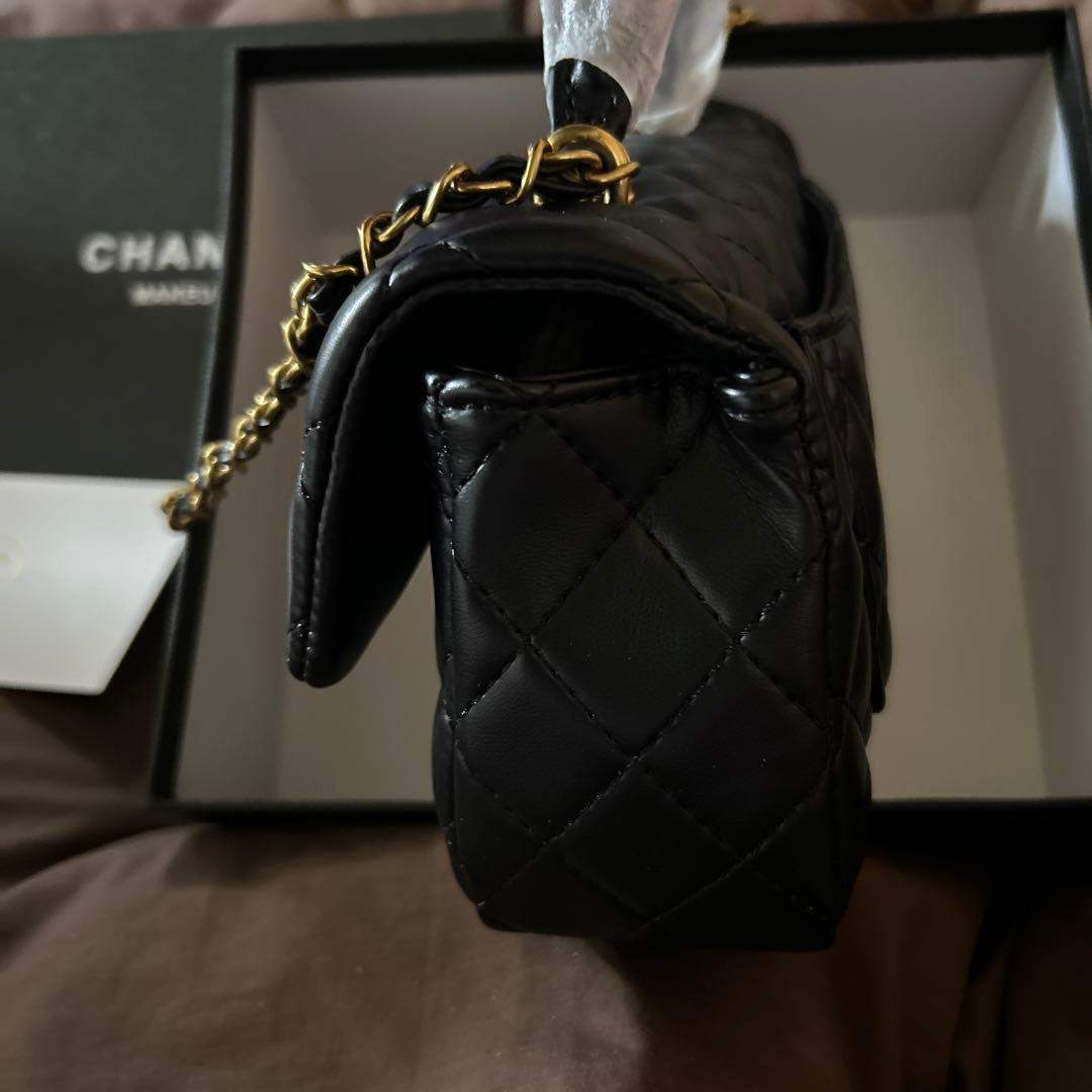 【早い物勝ち】ノベルティCHANELショルダー