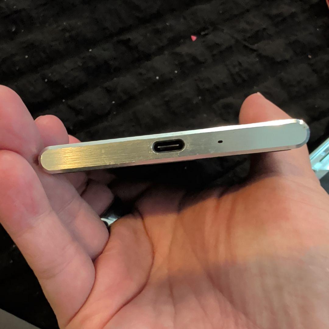 【状態良好】Xperia SO-04J docomo スマートフォン本体