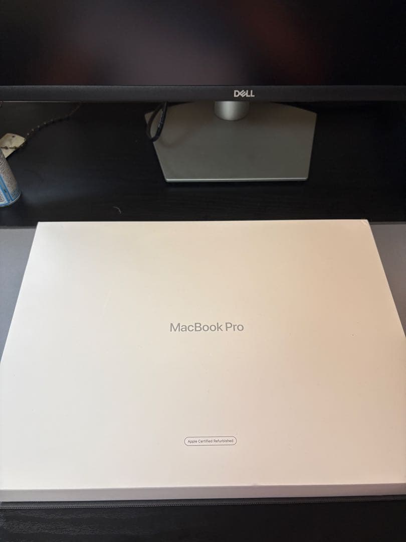 MacBook Pro 2020 13インチ　 M1チップ　整備済品
