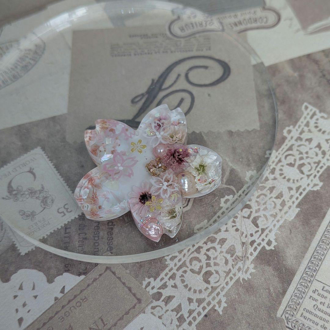 ＃471 手描き✴桜❀シェル✴レジンヘアゴムキーホルダーブローチ