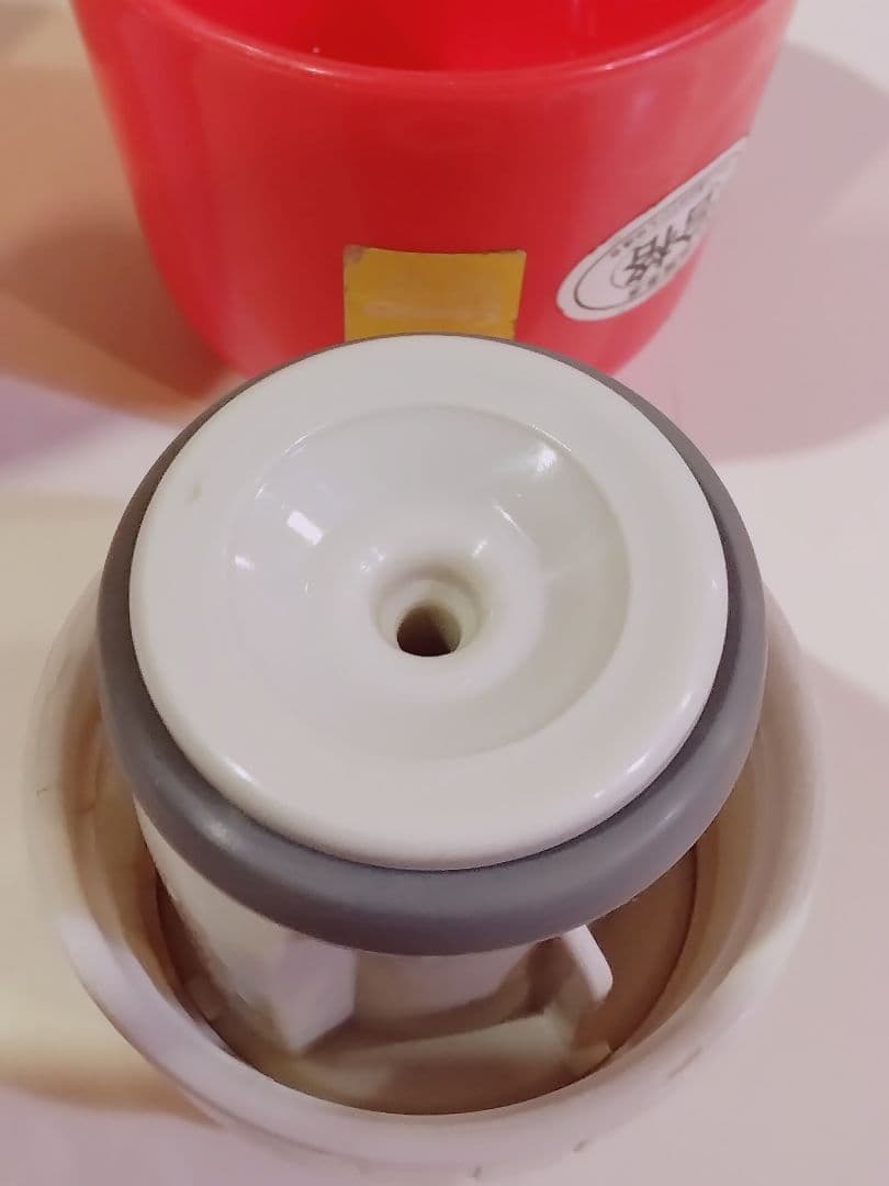 Hello Kitty ステンレスボトル 赤　レトロ