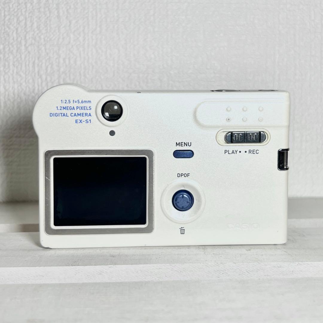 CASIO EXILIM EX-S1 ホワイト　デジカメ　超薄い