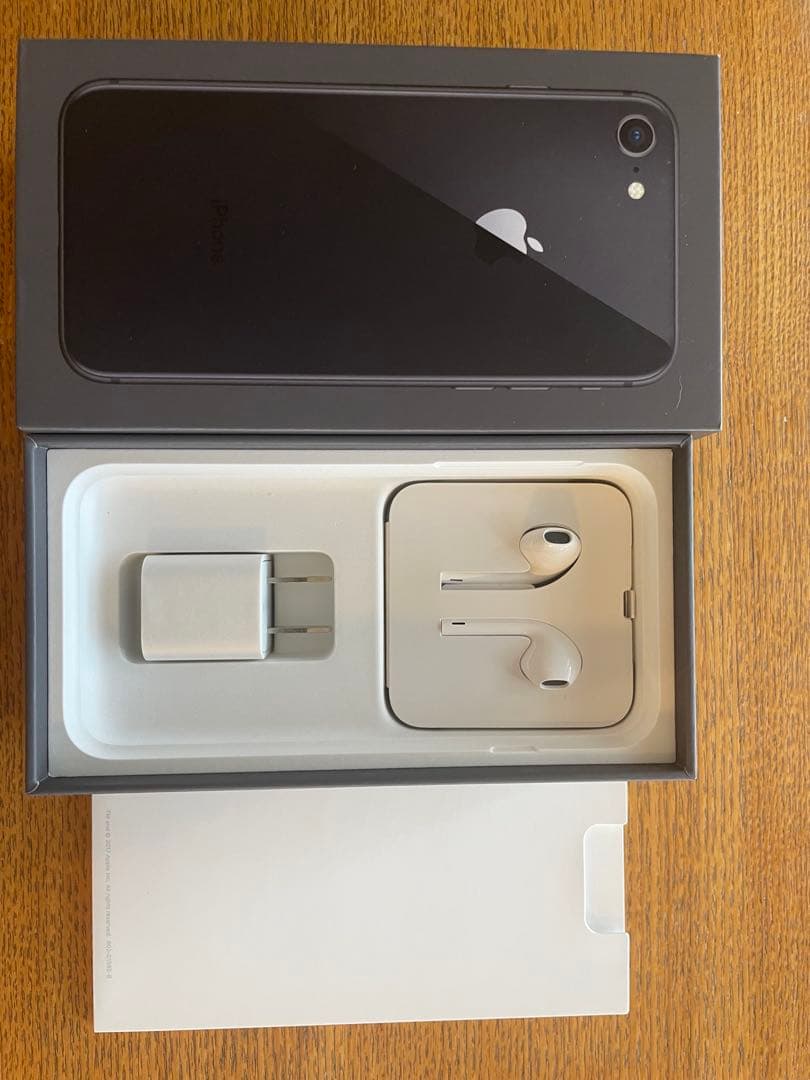 【美品】iPhone8 64GB スペースグレイ
