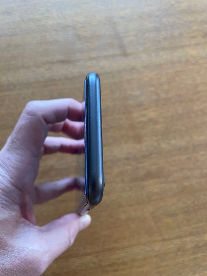 【美品】iPhone8 64GB スペースグレイ