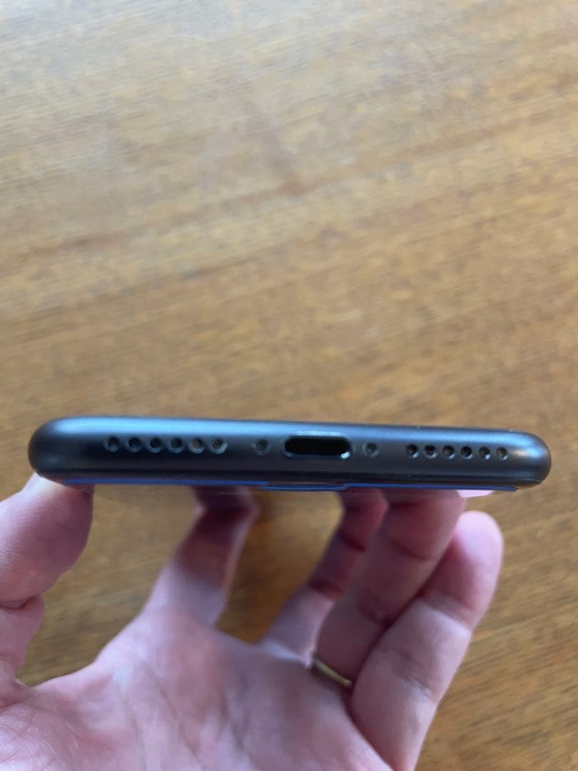 【美品】iPhone8 64GB スペースグレイ