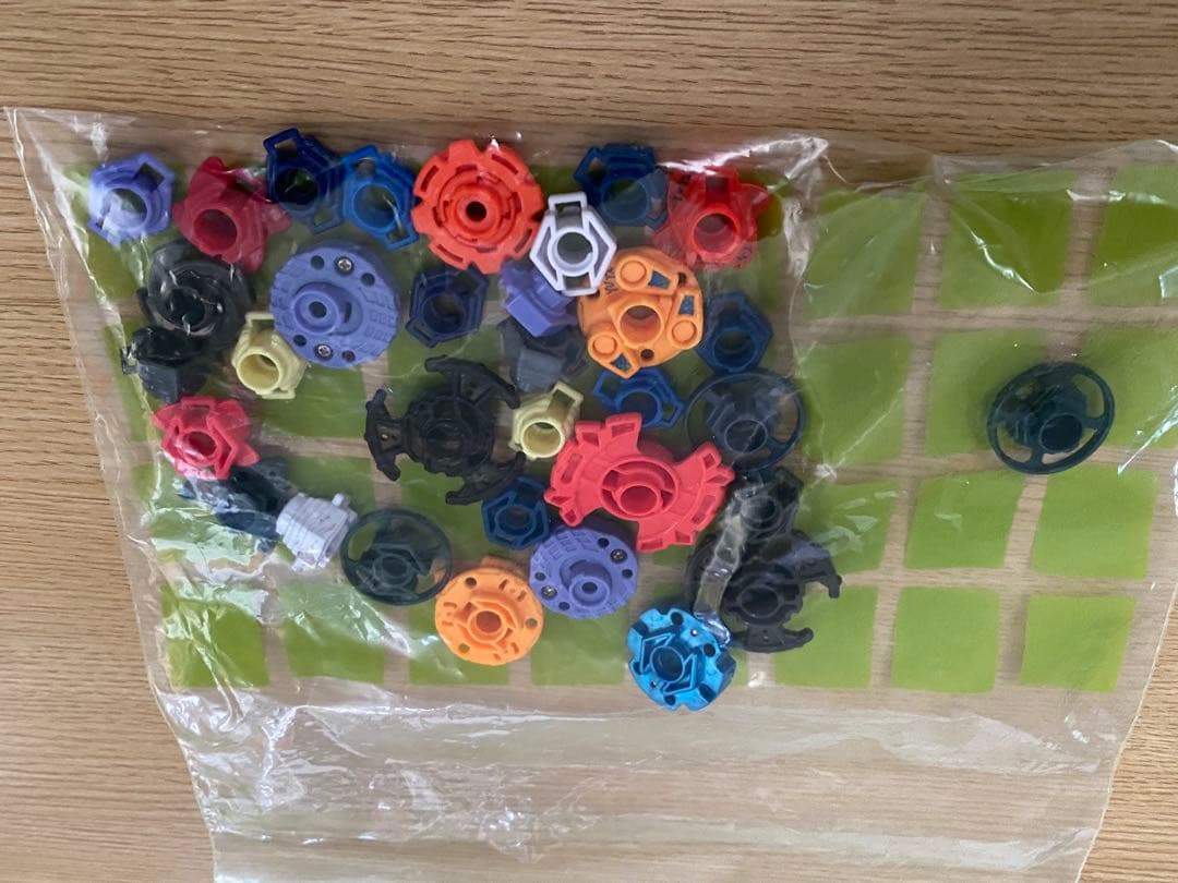 激レア！メタルファイトベイブレード引退セット ソルブレイズ ケツァルコアトル 他