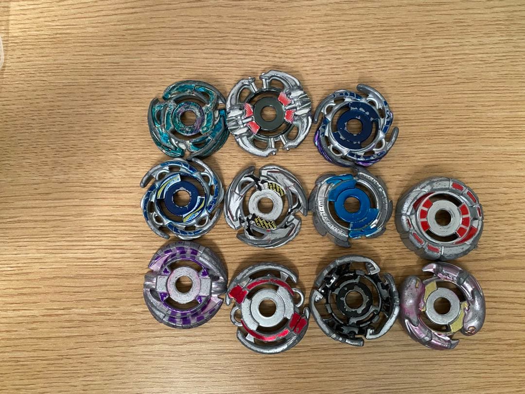 激レア！メタルファイトベイブレード引退セット ソルブレイズ ケツァルコアトル 他