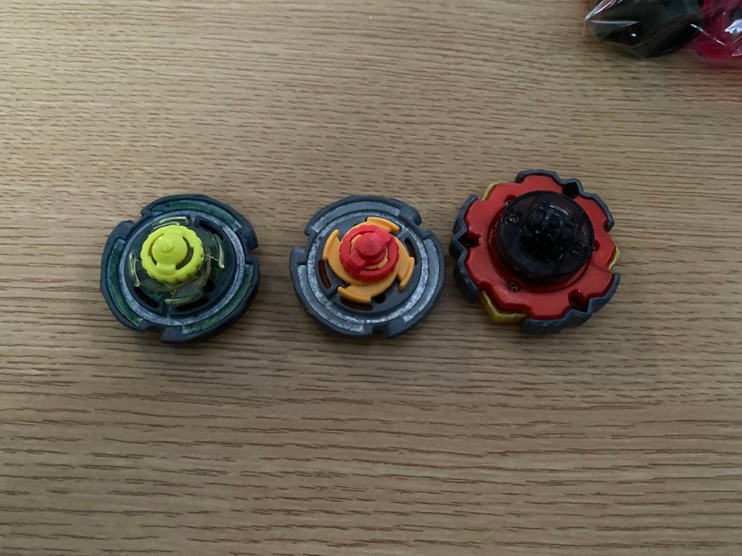 激レア！メタルファイトベイブレード引退セット ソルブレイズ ケツァルコアトル 他