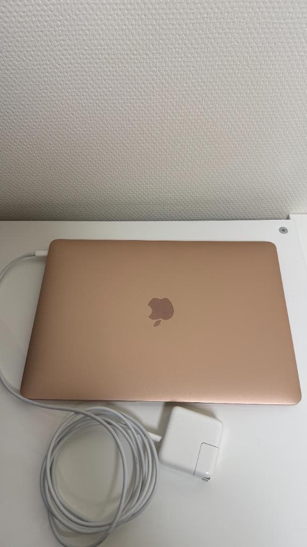 MacBook本体 MacBook Air (M1, 2020) 16GB 500GB SSD