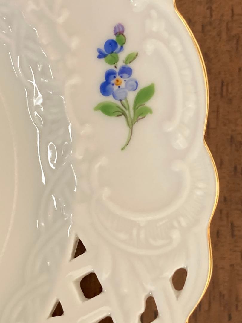 マイセン　ピンクの薔薇　忘れな草　透かし　飾り皿