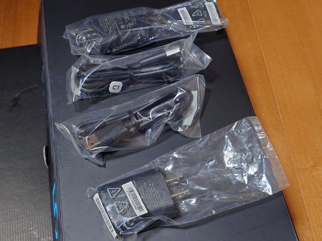 【新品未使用】HTC VIVE コントローラー 2.0