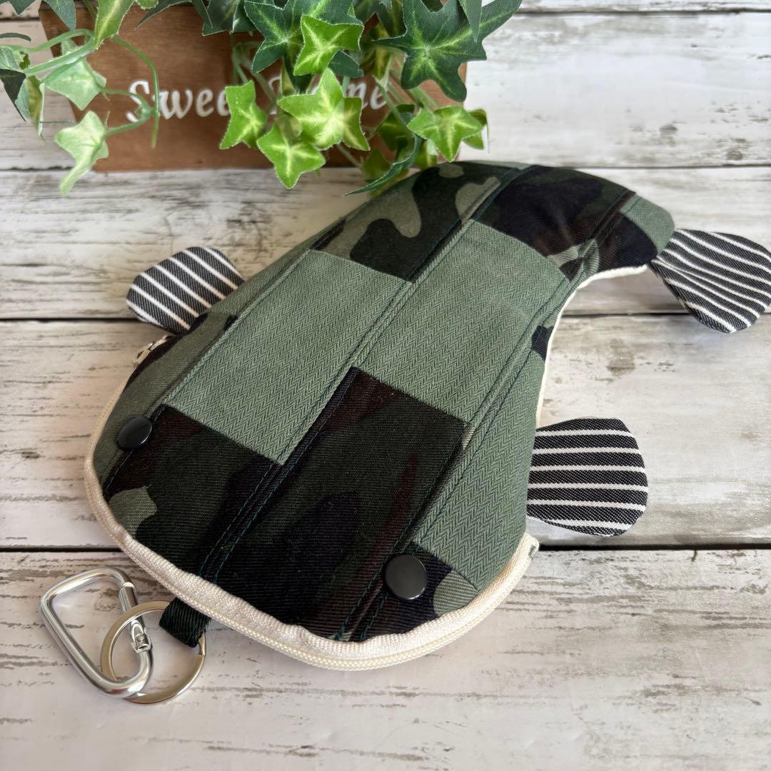 13.ナマズポーチ☆デニムリメイク☆ハンドメイド☆メガネケース・ペンケース