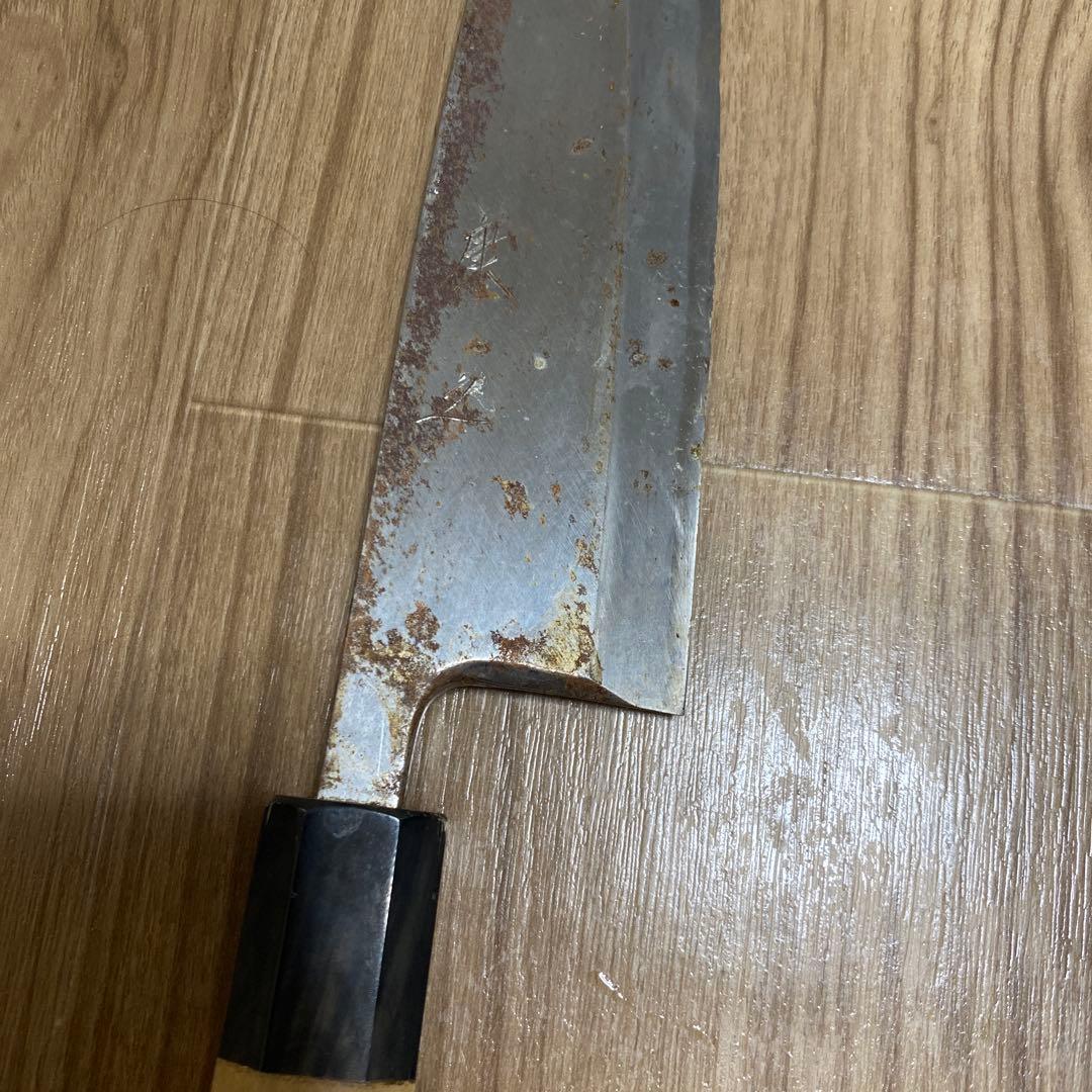 出刃包丁 木製ハンドル 錆びあり