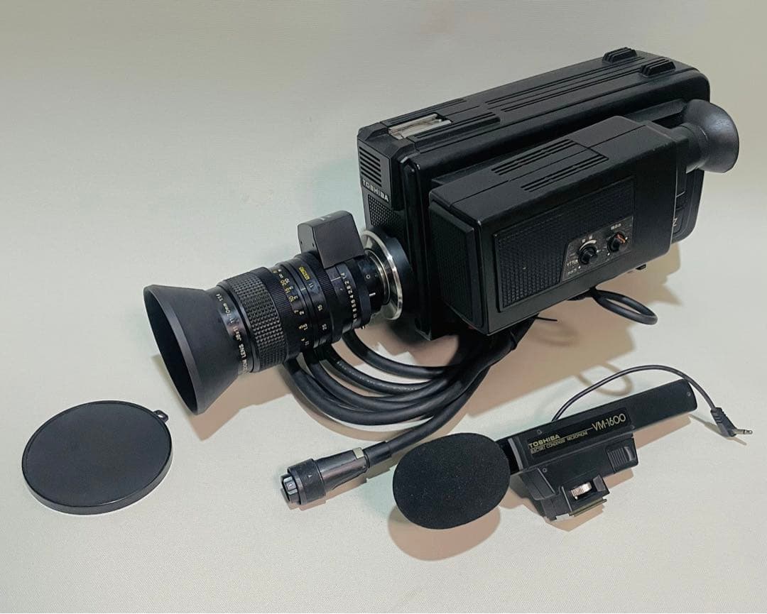 東芝カラービデオカメラ 1K-1700VZ (レトロ)
