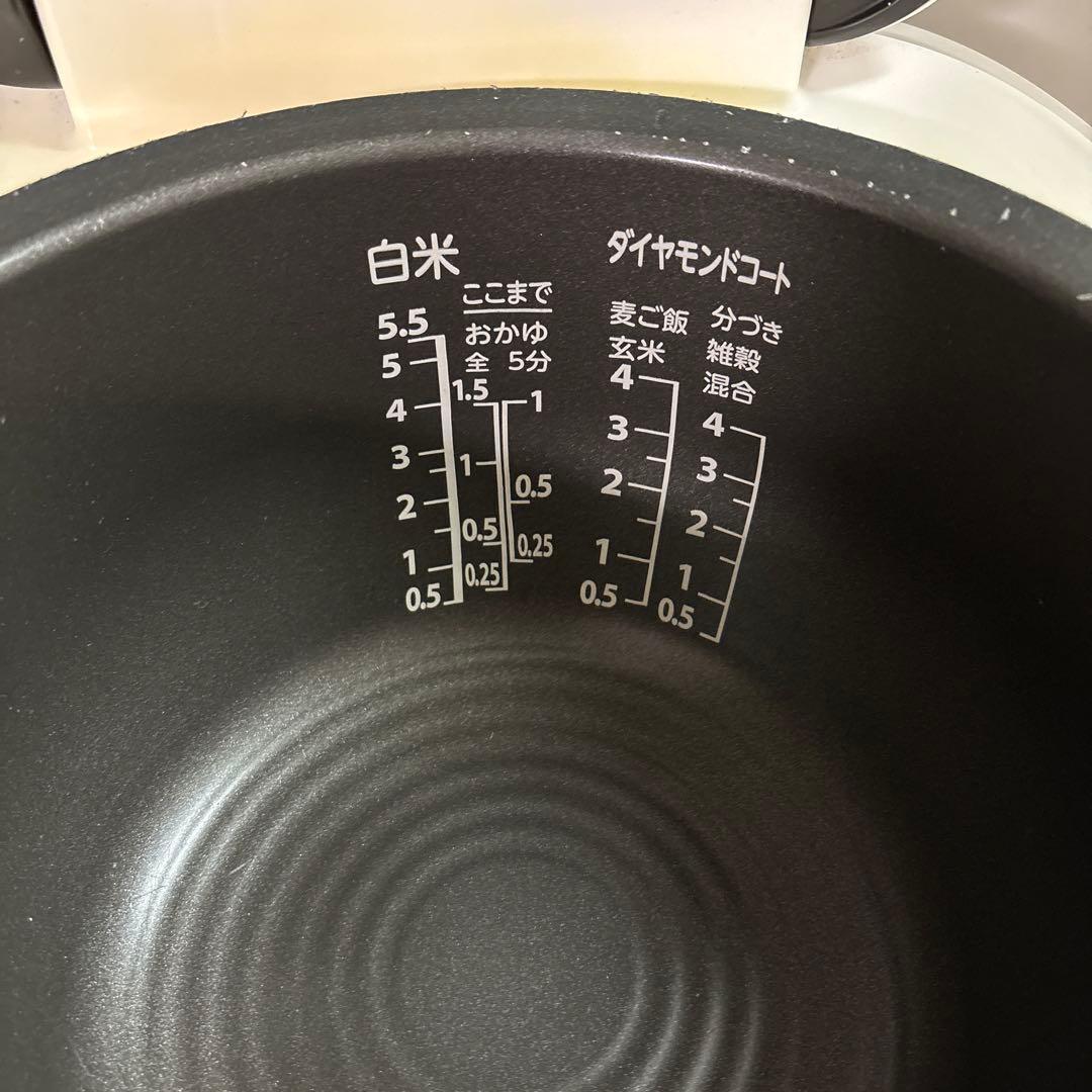 【ジャンク品】東芝　真空IHジャー炊飯器　5.5合炊き　白　炎匠炊き