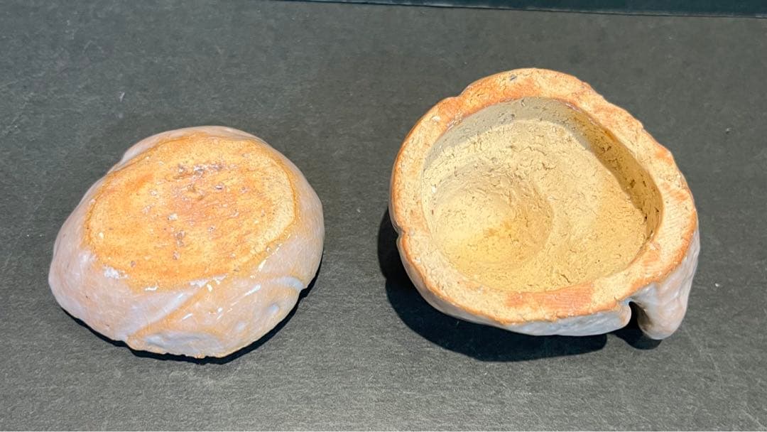 人間国宝　三輪休和 (十代 三輪休雪) 萩　雀　香合 共箱 茶道具