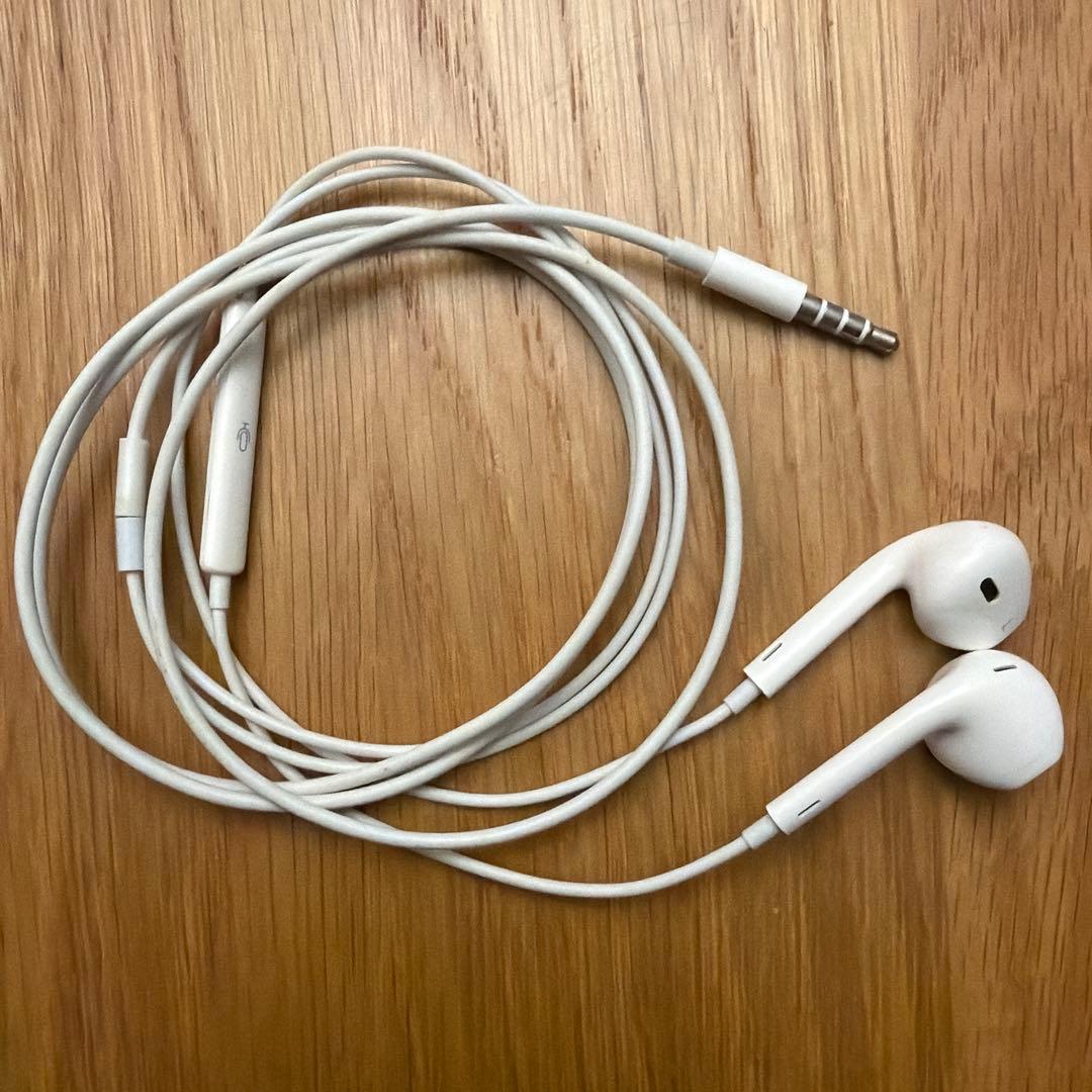 Apple iPhone 7 128GB シルバー