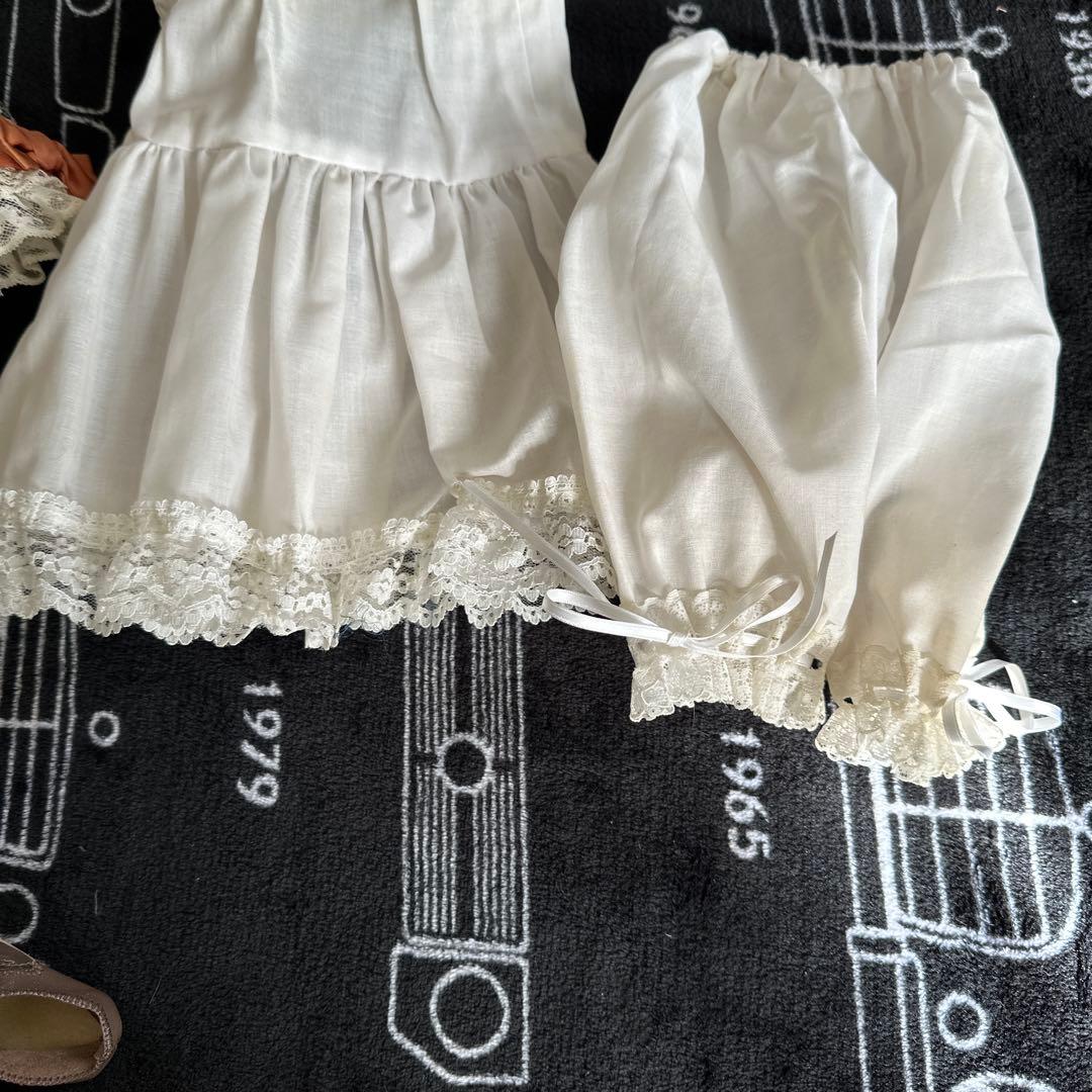 ビスクドール　ブリュジュン　スタンド付き