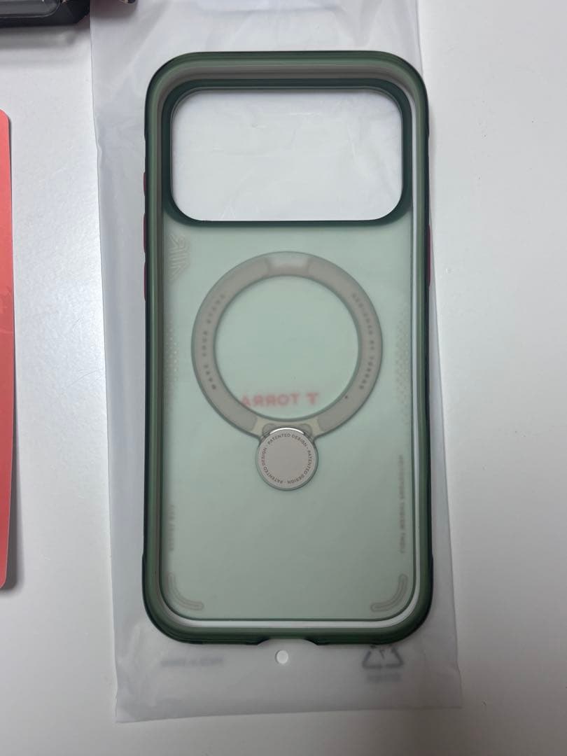 TORRAS Ostand クリスマスiPhone 17 Pro Max