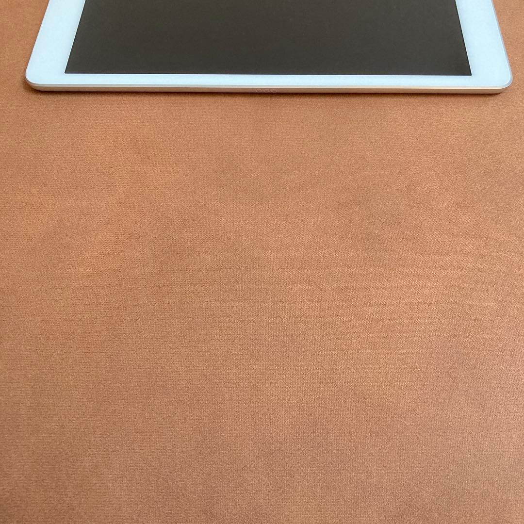 554【早い者勝ち】外観美品☆iPad8 第8世代 32GB SIMフリー☆