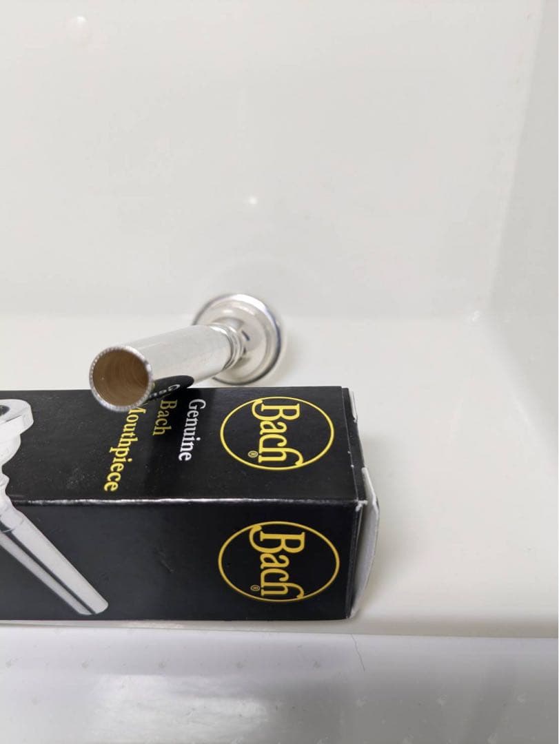 Bach トランペットマウスピース 7C