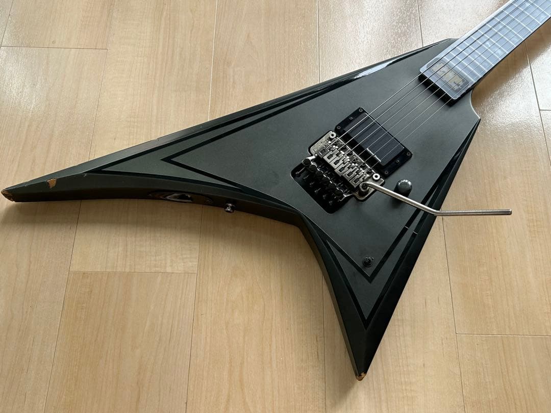 EDWARDS by ESP/Alexi Laihoモデル/BLACKY