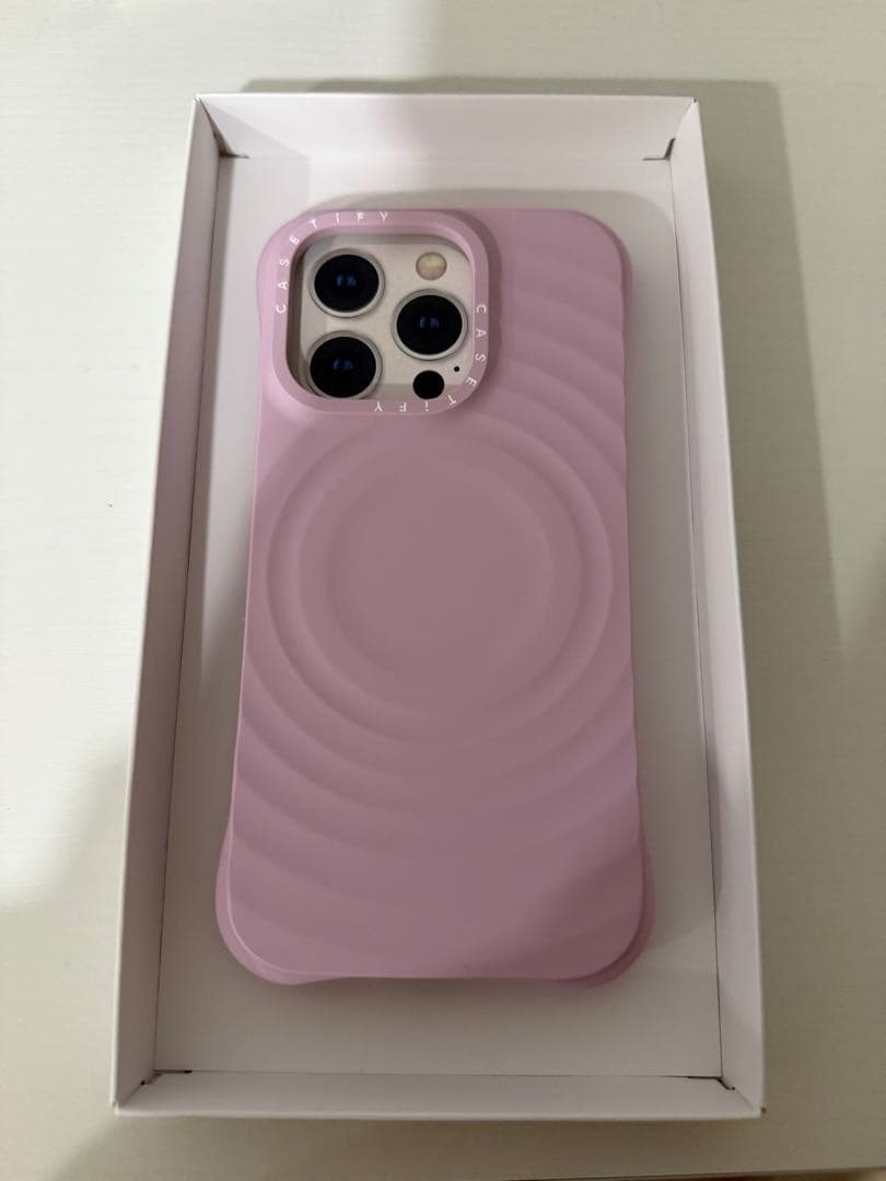 CASETiFY ウェーブシリコンケース　 iPhone16Pro用　ピンク