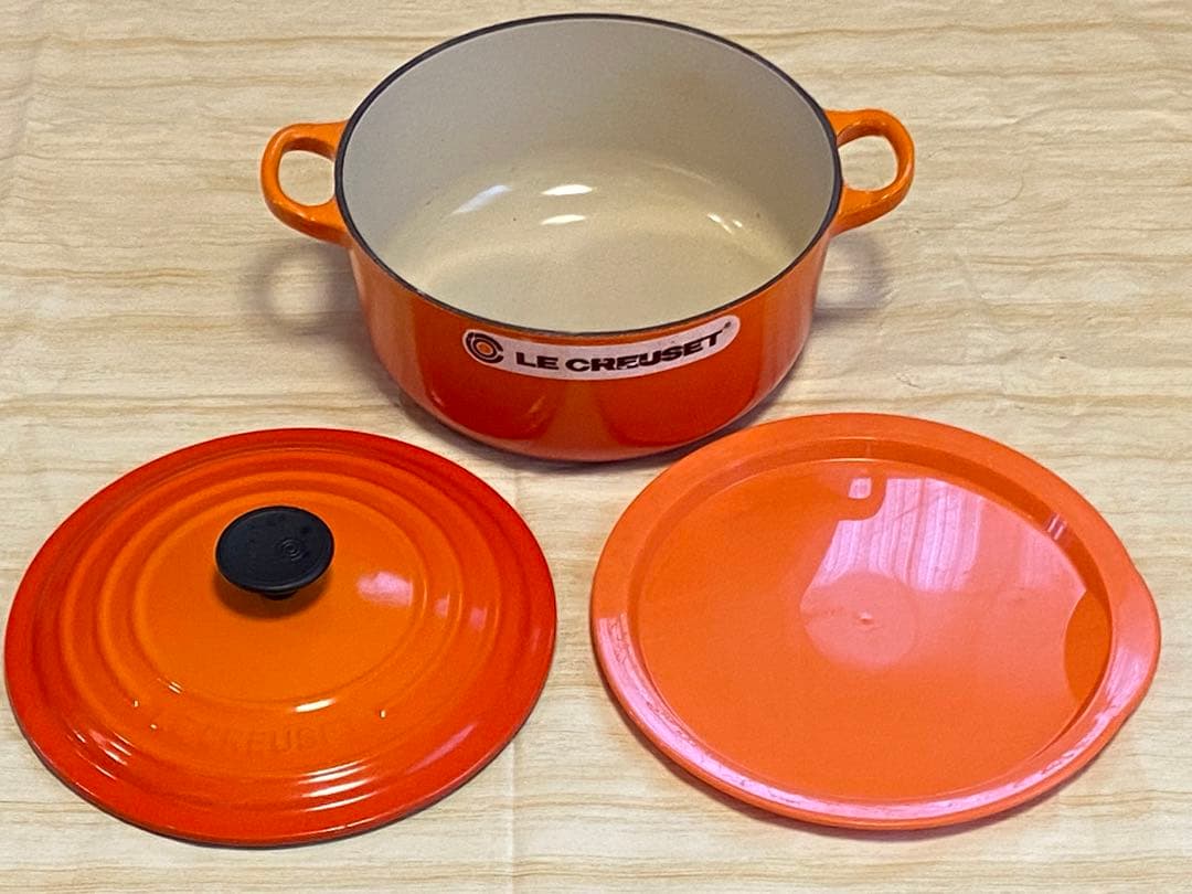 LE CREUSET 鋳鉄製両手鍋 22cm オレンジ
