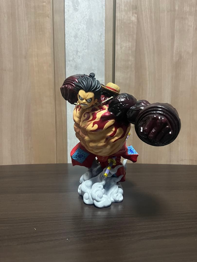 ワンピース　ルフィフィギュアセット