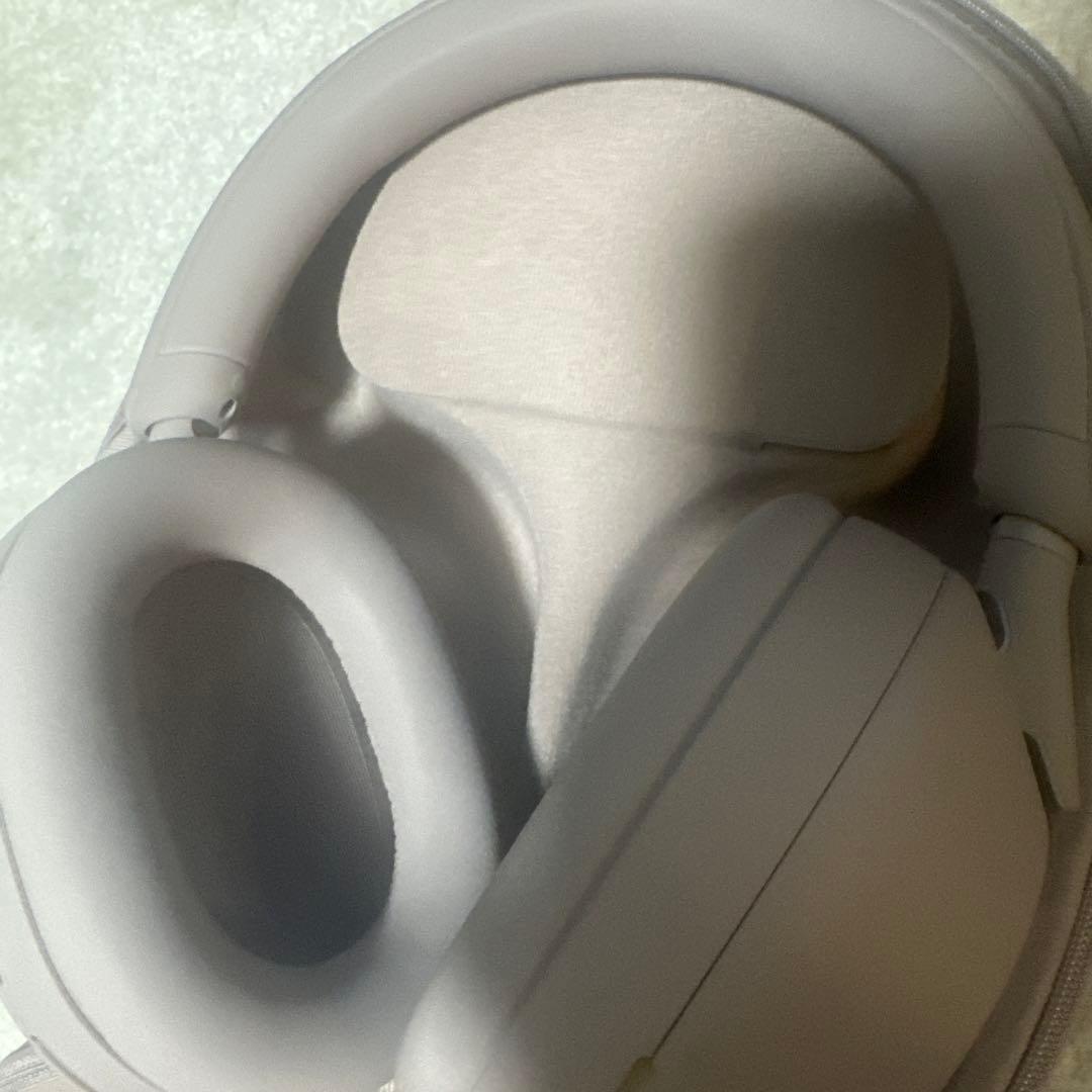 ソニー　ワイヤレスノイズキャンセリングステレオヘッドホン WH-1000XM5