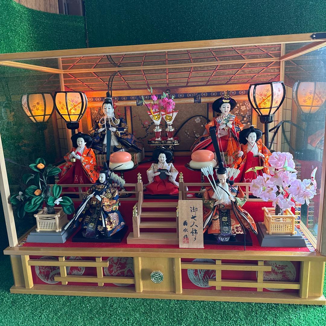 ＆【A0181】 特選 菊水作 古雛人形飾 御七人飾り オルゴール/灯り付