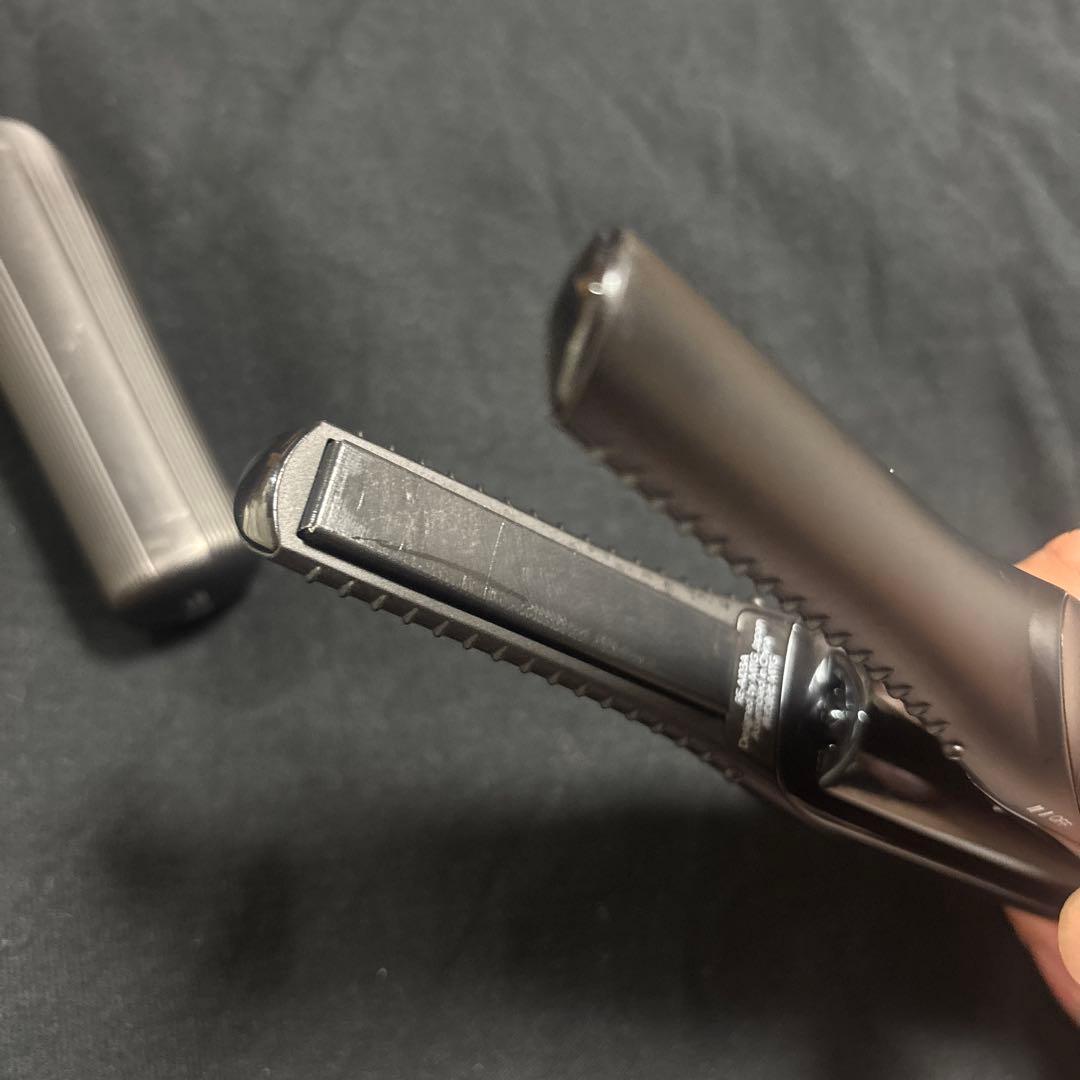 【早い者勝ち】ReFa ストレートヘアアイロン ブラック