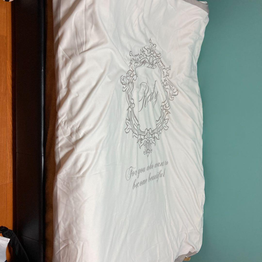 radyセミダブルベットカバー　大幅値下げ！