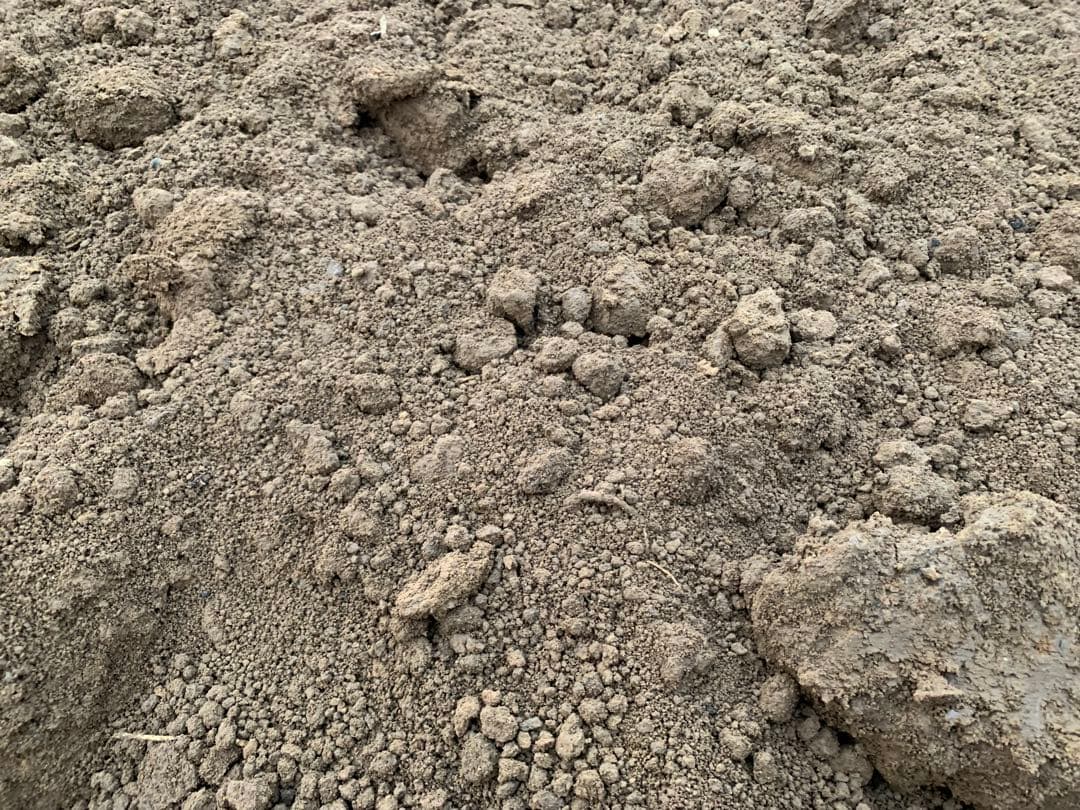 赤土　ガーデニング 植木家庭菜園　植栽　お花　畑　田んぼ　0.５〜　黒土　野菜