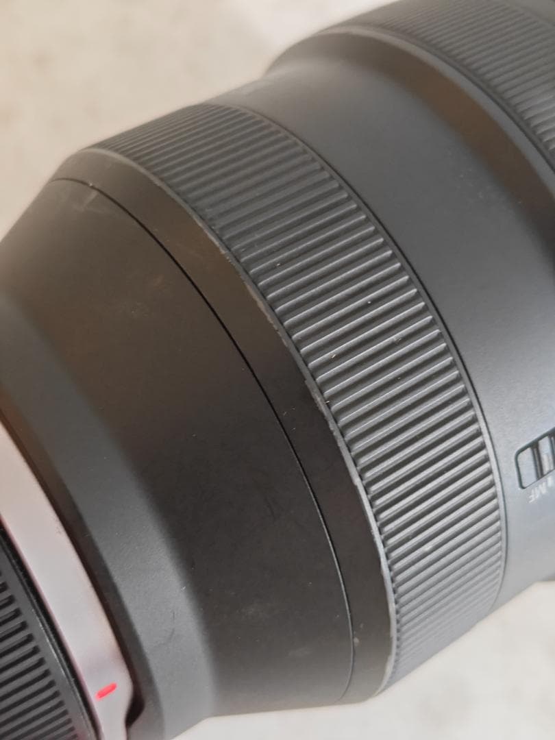 Canon RF28-70mm F2 ズームレンズ