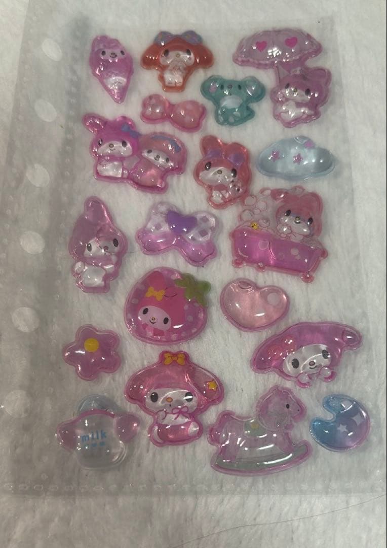 サンリオ ボンボンドロップシール 完成品　シール帳　引退品　うるちゅるシール