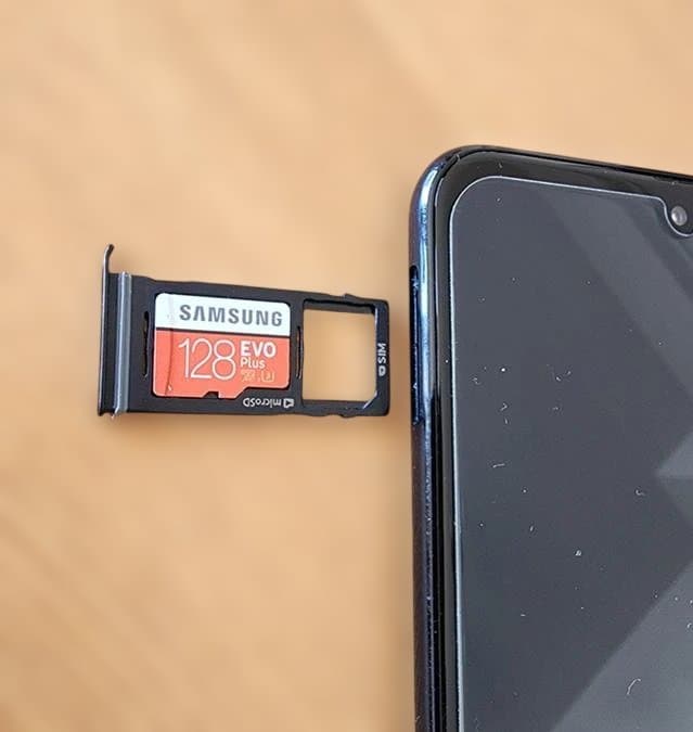 Galaxy A30 SIMフリー 本体＋新品ケース＋ガラスフィルム＋SDメモリ