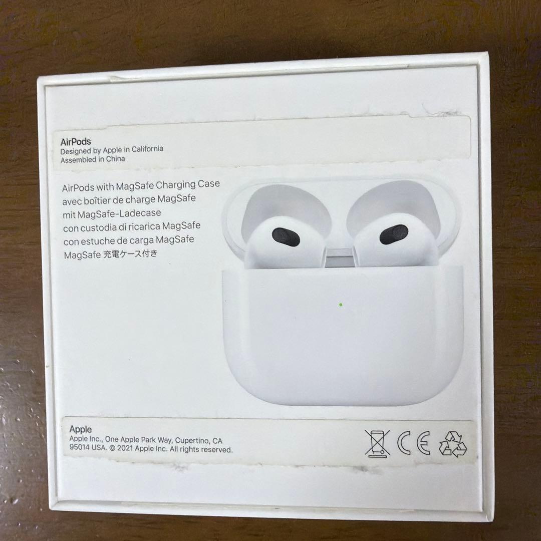 AirPods 第3世代　MagSafe充電ケース付き