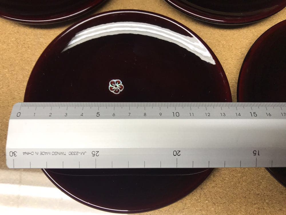 梅紋入り 漆器 銘々皿 未使用 送料込み