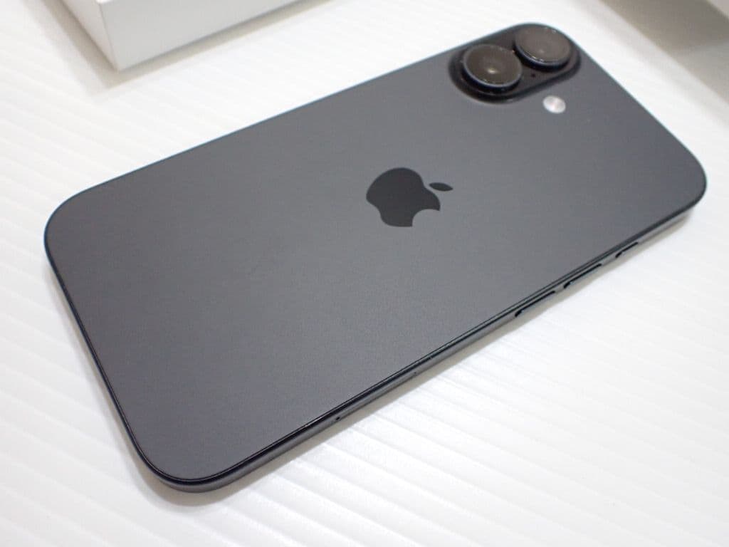 【未使用 動作確認済iPhone16 128GB ブラック SIMフリー5G対応