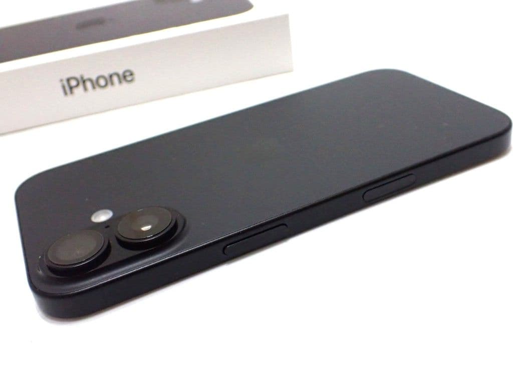 【未使用 動作確認済iPhone16 128GB ブラック SIMフリー5G対応